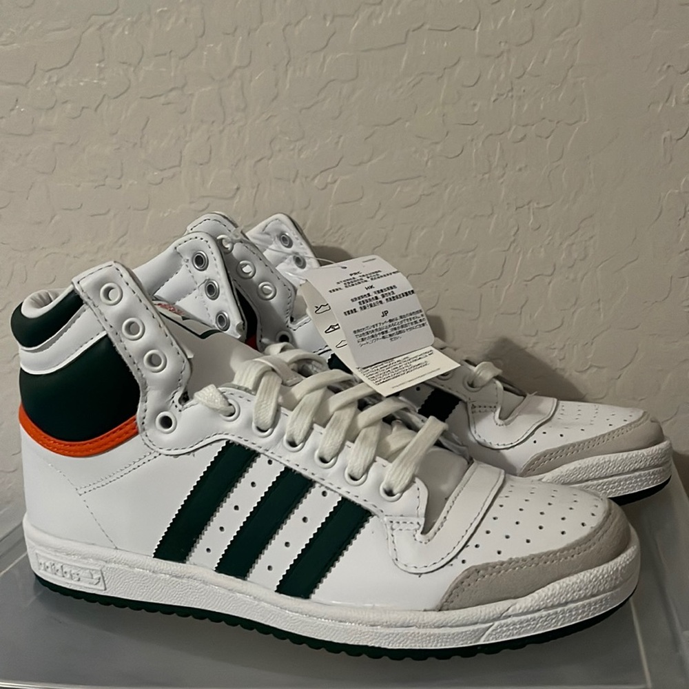 Adidas Top ten Hi top tennis shoes . Brand new. White and green